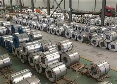 Horganyzott fémlemez tekercsek az ipar számára